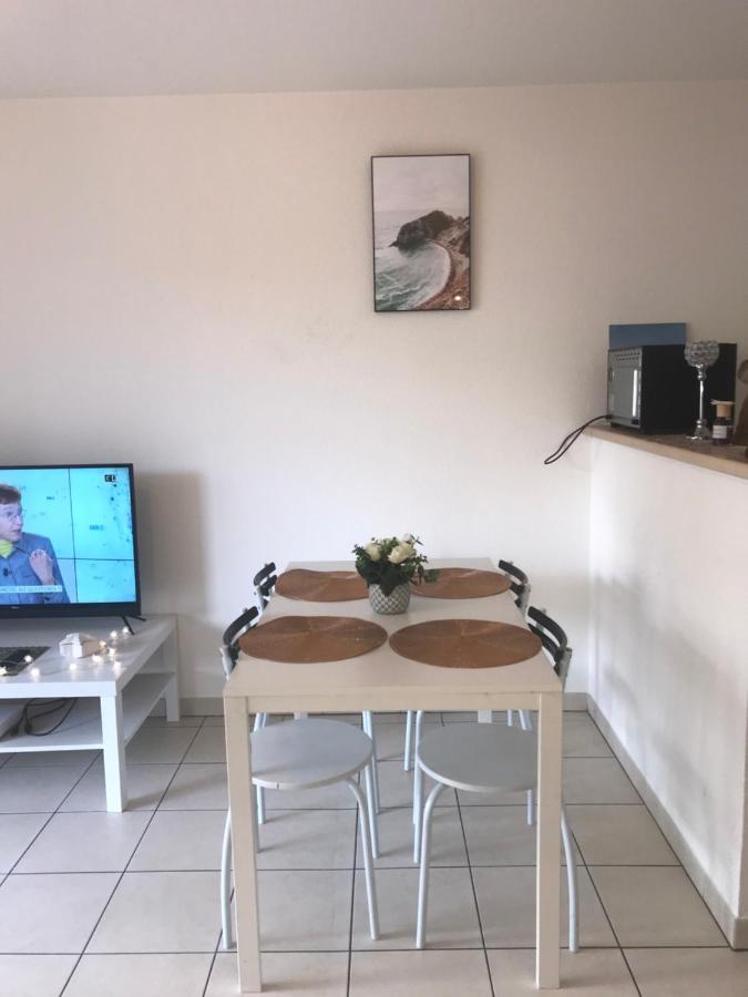 Appartement Entier T2 Avec Piscine Paradis Entierement Meuble Proche Metro Toulouse Exterior photo